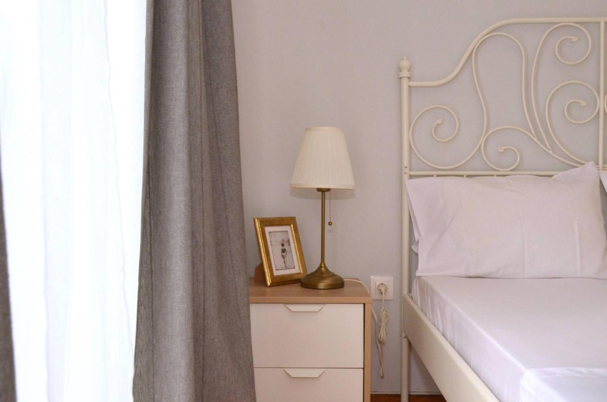 Exarchia, A Nice And Cozy Apartment Atenas Exterior foto